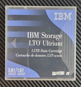 IBM Storage LTO 5 Ultrium 1,5 To cartouche de données 46 x 1290 - Photo 1/7