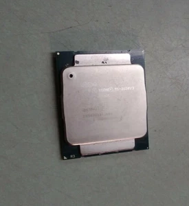 Intel Xeon E5-2620v3 SR207 2.40GHZ - Picture 1 of 3