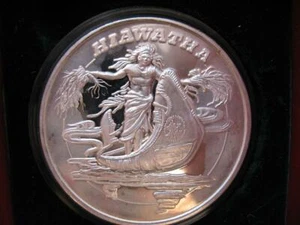 1-OZ HIAWATHA  AMERICAN NATIVE INDIAN TRIBAL NATIONS .999 SILVER COIN+GOLD - Picture 1 of 9