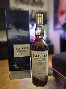 Talisker Single Malt Whisky 25 Jahre, Bottle No 1101/14058 Batch 2018 - Bild 1 von 8
