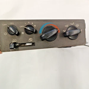 99 TO 04 MITSUBISHI FUSO FE CLIMATE CONTROL TESTED GOOD SEE PICS - Picture 1 of 3