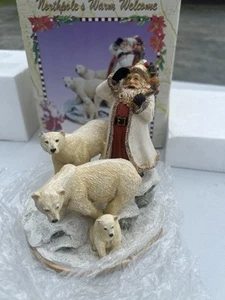 "Santa's Journey" Collectable Figurine by Wong's / 2001 - Picture 1 of 4