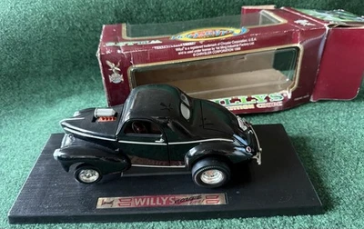 WILLYS GASSER 1941 COMPETITION COUPE 1/18 ROAD LEGENDS DIECAST  CAR  - Image 1 of 4