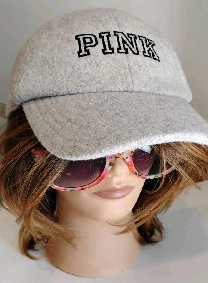 Gorra de béisbol de lana para mujer ROSA Victoria's Secret color ajustable gris en muy buena condición  Foto 1 de 4
