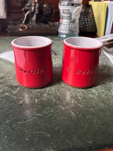 2 LA FERMIERE Valentinstag ROT Baby & Liebling Joghurt Töpfe Ex-Zustand - Bild 1 von 9