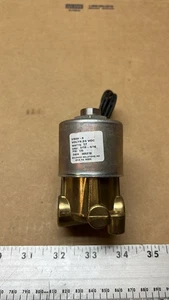 Snap-Tite Solenoid Valve 24VDC, 17 Watts, 3/16-3/16, 135 PSI, P/N V350X-8 - Picture 1 of 8