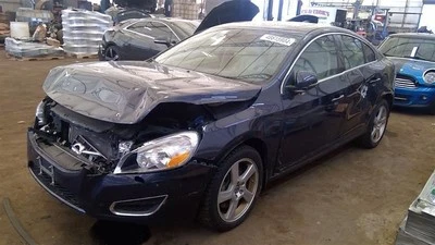 Compressor CA compatível com 14-16 VOLVO S60 5977836 - Imagem 1 de 4