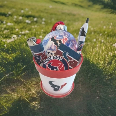 Houston Texans NFL Small Plastic Planter Gift Set (Includes Multiple Items) - Image 1 of 4