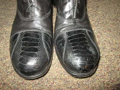 BOTAS GIANNI BARBATO COURO PRETO EXÓTICO ZÍPER TRASEIRO TAMANHO 45 - Imagem 1 de 4