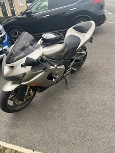 Kawasaki Zx6r - Picture 1 of 5