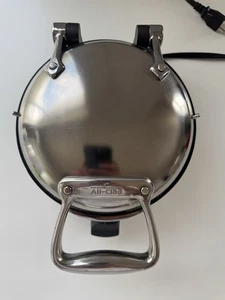 All-Clad Stainless Steel Belgian Waffle Maker 4-Slice WD700162 Type 6071 Series - Picture 1 of 11