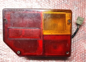 SIEM TPT 2003 D Fanale Post. DX destro FIAT 128 dal 1977 OTTIME Condizioni ! - Imagen 1 de 3