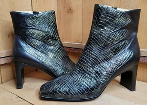 Women's Size 9.5 M Bellini Genuine Reptile Leather Boots 3.25" Heel Green-Black - Picture 1 of 10