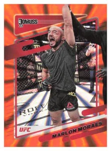 2022 Donruss UFC #74 Marlon Moraes laser arancione olografico - Foto 1 di 2