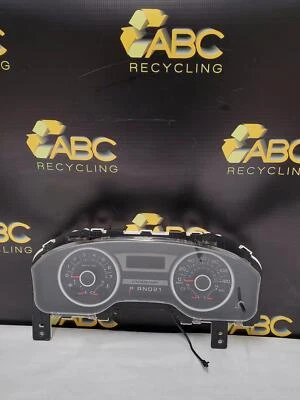 2005-2006 Ford Expedition Speedometer Instrument Cluster ID 6L1T10849DC OEM - Image 1 of 4