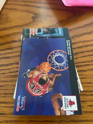 1993-94 NBA Hoops Scoops Scottie Pippen #HS4 Chicago Bulls - Image 1 of 3