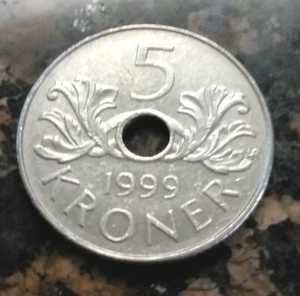 1999 Norway 5 Kroner Harald V Coin - Picture 1 of 7