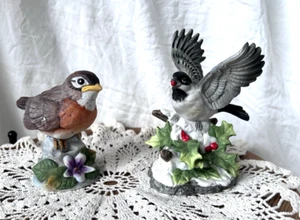 BISQUE CERAMIC BIRD FIGURINES~SEYMOUR MANN CHICKADEE & ANDREA BY SADEK ROBIN - Picture 1 of 6