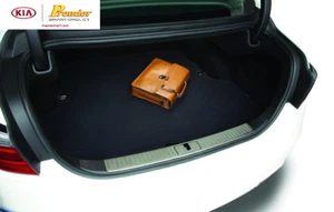 NEW GENUINE KIA K900 CARPET CARGO MAT 3TF12 AC200 - Picture 1 of 1