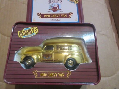 Camión/furgoneta Chevrolet con panel Ertl/Hershey's 1950 sin usar en estaño, con caja Foto 1 de 3