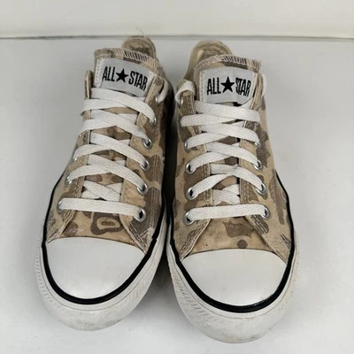 CONVERSE Chuck Taylor Camo Print Low Top Sneakers Men's Sz 6 Womens Sz 8 Unisex - Imagem 1 de 4