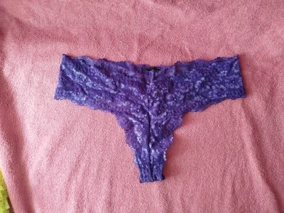 Tanga String Lila Blumen Spitze S Slip Unterhose Damen Unterwäsche Sexy Süß - Bild 1 von 2