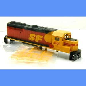 SANTA FE #3828 GP50 MONTAJE COMPLETO CARCASA "VERSIÓN CAJA AZUL" ATHEARN HO - Imagen 1 de 3