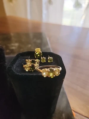Natural Peridot And Lemon Quartz Ring, Pendant And Earring Set - Image 1 of 4