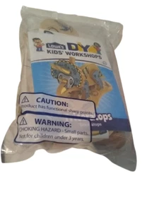 Lowe’s Build and Grow Triceratops Dinosaurier Kinder DIY Workshop Kit mit Patch - Bild 1 von 3