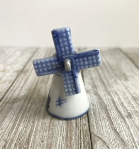 Vintage Delft Blue Porcelain Dutch Windmill 1.5 inches tall and Spins - Picture 1 of 9