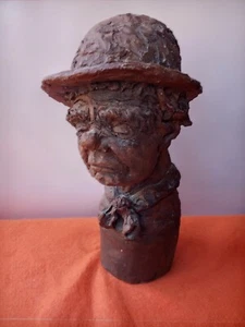 Original 1968 Babs Mellor Clown Skulptur, brauner Fleck auf Keramik mit SCHILD - Bild 1 von 10