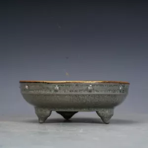 7.2" Rare China Porcelain Song dynasty offcial kiln Three-legged censer - Picture 1 of 7