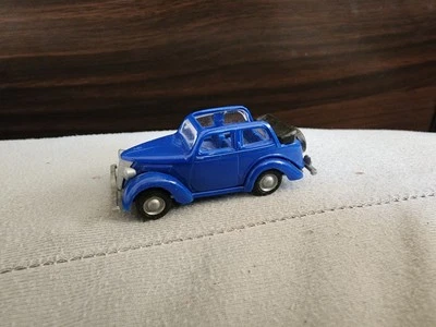 Ford Eifel convertible Busch escala 1/87  Foto 1 de 3