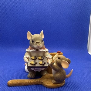 Charming Tails Fitz and Floyd You Bake Me Happy - Picture 1 of 4