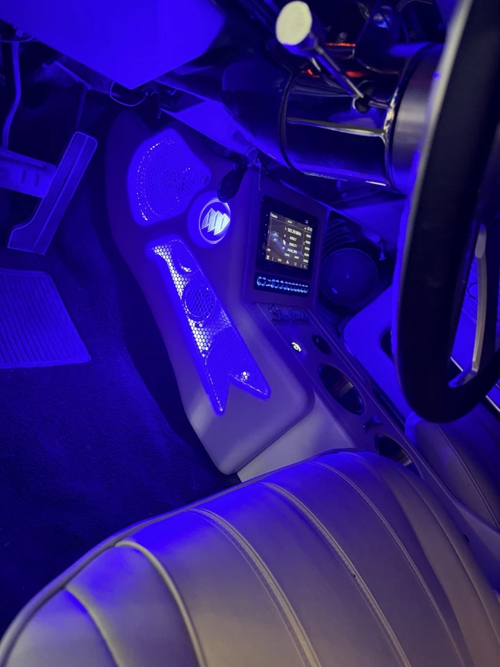 1966 Buick Skylark Center console - Image 1 of 4