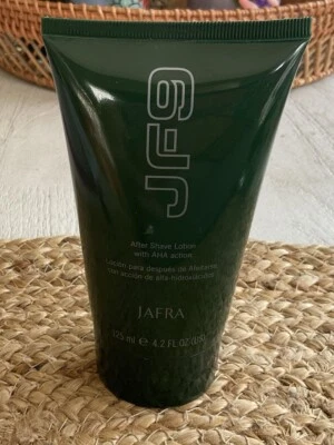 Loción verde para después del afeitado JAFRA JF9 NUEVA 4,2 oz Foto 1 de 2