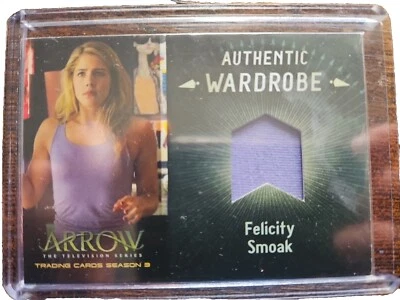 Arrow Season 3 Costume Wardrobe Costume Card M20 Felicity Smoak  - Image 1 of 2
