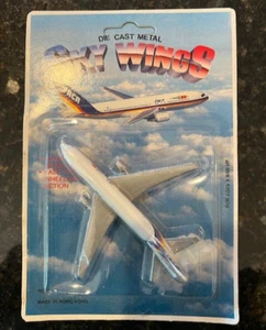 Vintage Die-Cast Metal Airplane 1/600 - Boeing 767 TACA AIRLINES - Picture 1 of 3
