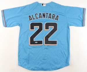 Sandy Alcantara Signed Miami Marlins Jersey (PSA COA) 2022 N.L. Cy Young Award - Picture 1 of 6