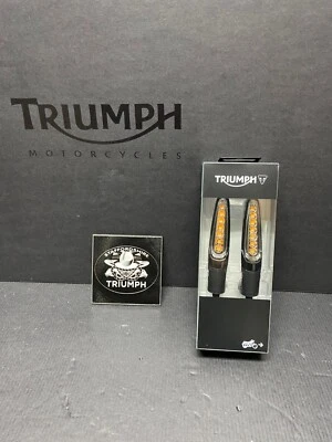 A9838197 GENUINE TRIUMPH REAR SCROLLING LED INDICATORS - Image 1 of 2