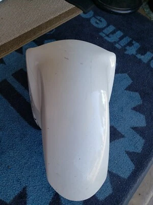 2011-2012 KAWASAKI ZG1400 CONCOURS FRONT WHEEL FENDER 35004-0155-H8 - Image 1 of 4