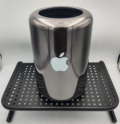 Apple Mac Pro (Late 2013) – Xeon E5, 16GB RAM, 500GB SSD, FirePro D300 - Image 1 of 4