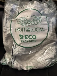 Men's Fruit Of The Loom White Briefs -NEW  (15 Pk) - Picture 1 of 2