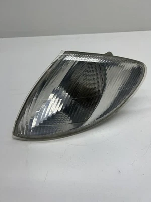 RENAULT SCÉNIC I JA0/1 Segnale di svolta anteriore sinistro 7700831466 1.60 benzina 32827349 - Immagine 1 di 4