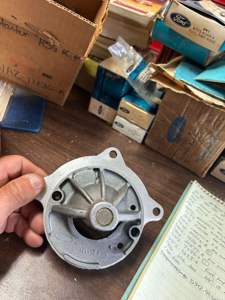 NOS OEM 1971-73 Ford Mustang 72-76 Torino Starter Housing D1AZ-11130-B SE-129-A - Image 1 of 4