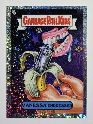 2022 GPK Chrome - Sparkle Refractor 225/299 - Vanessa Undresser AN-5a - Image 1 of 3