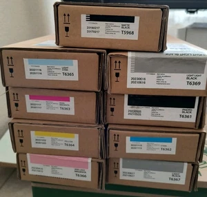 Genuine Epson set of 9 Ink 700ml Epson Stylus Pro 7890,7900,9700/9890/9900 21/22 - Picture 1 of 3