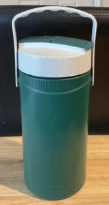 Vintage Thermoskanne Marke #7948 Wasserkrug grün & weiß 1,5 Quart. EUC - Bild 1 von 3