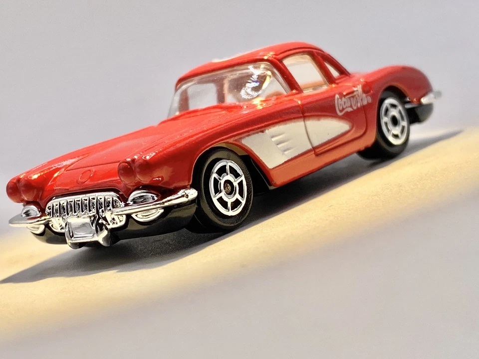 Chevrolet 1958 Corvette Majorette🔥1997 - Promoción rara de Coca-Cola - 1/64 - Como nuevo Foto 1 de 4