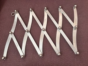 Acordeón Estilo Acero Inoxidable Puerta Cocina Colgante Pared 15 Bolas Gancho Estante - Imagen 1 de 6